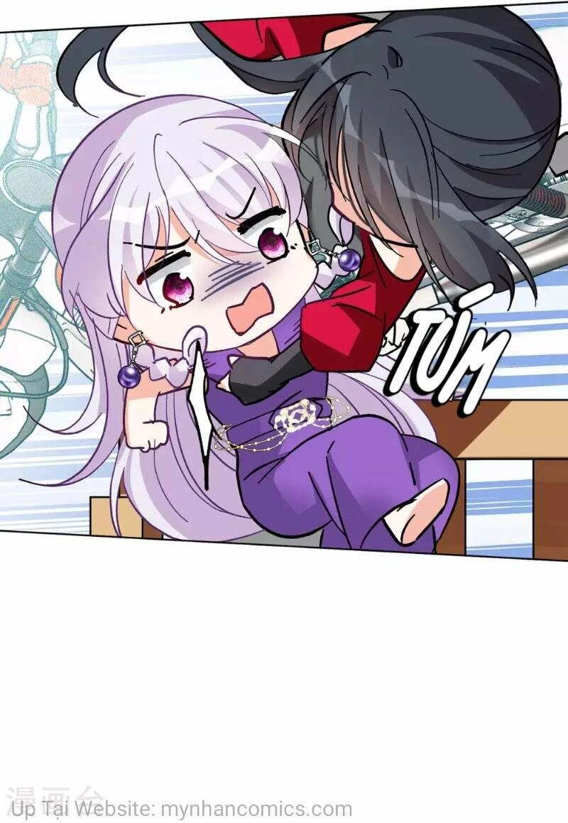 Cô ấy đến rồi, xin hãy nằm xuống! Chapter 126 - Trang 10