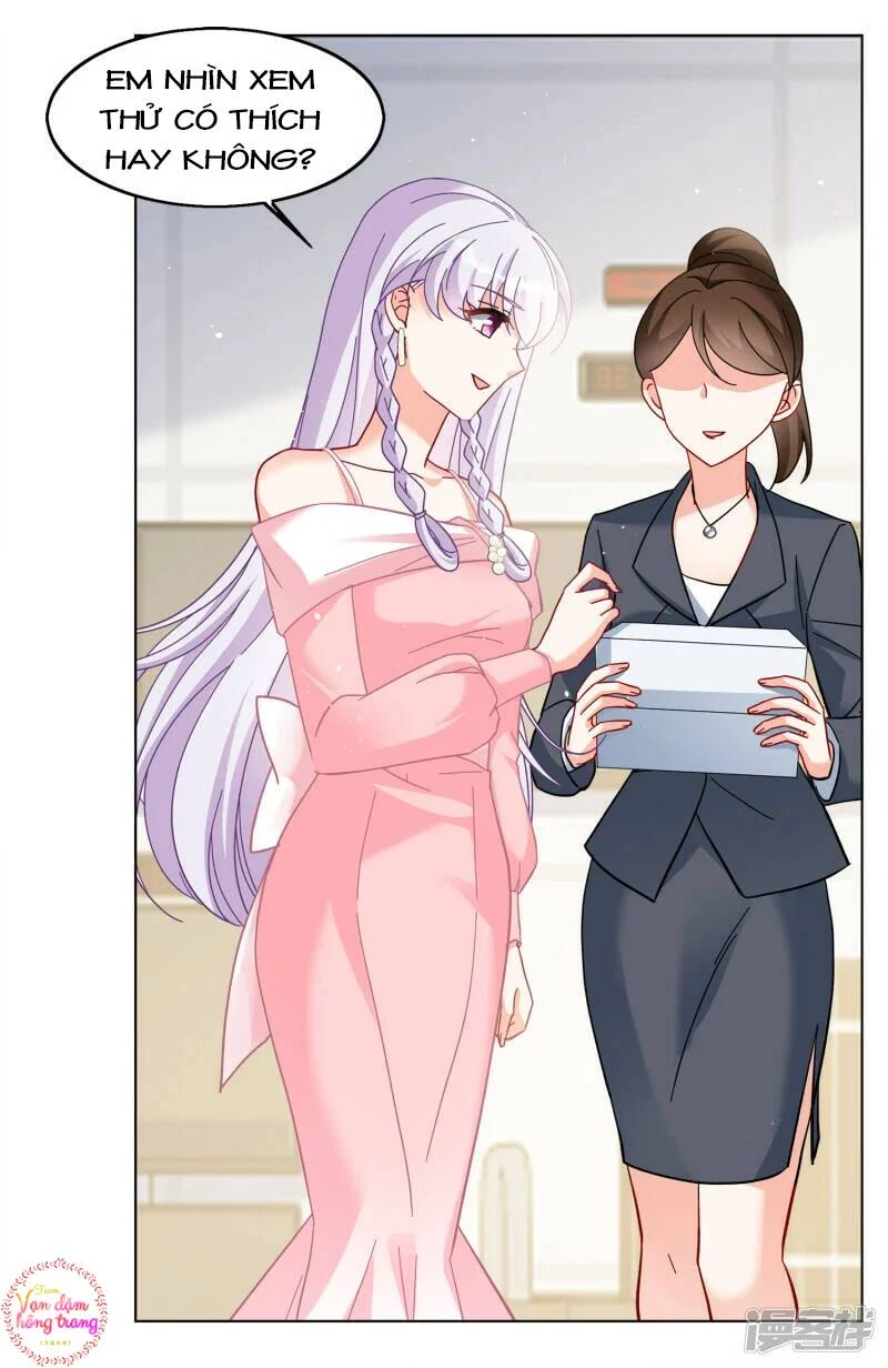 Cô ấy đến rồi, xin hãy nằm xuống! Chapter 219 - Trang 11