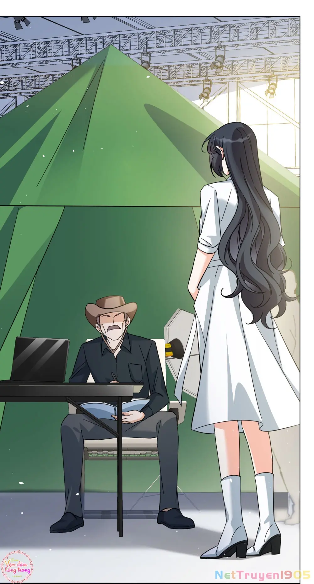 Cô ấy đến rồi, xin hãy nằm xuống! Chapter 302 - Trang 10