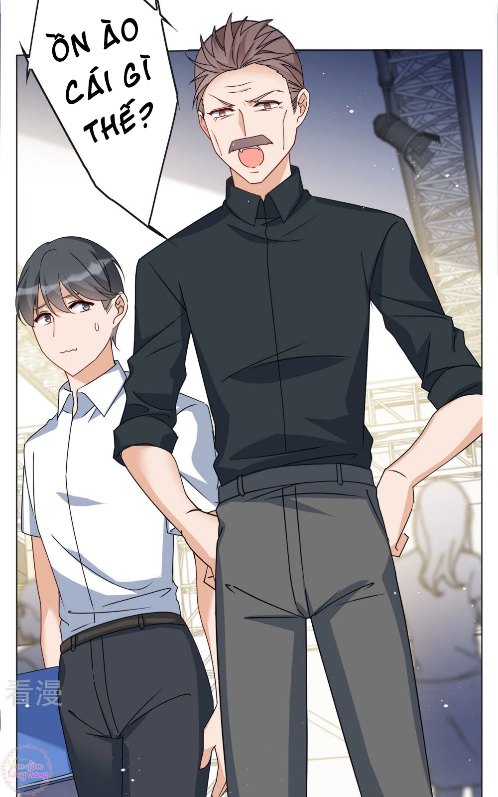 Cô ấy đến rồi, xin hãy nằm xuống! Chapter 318 - Trang 10