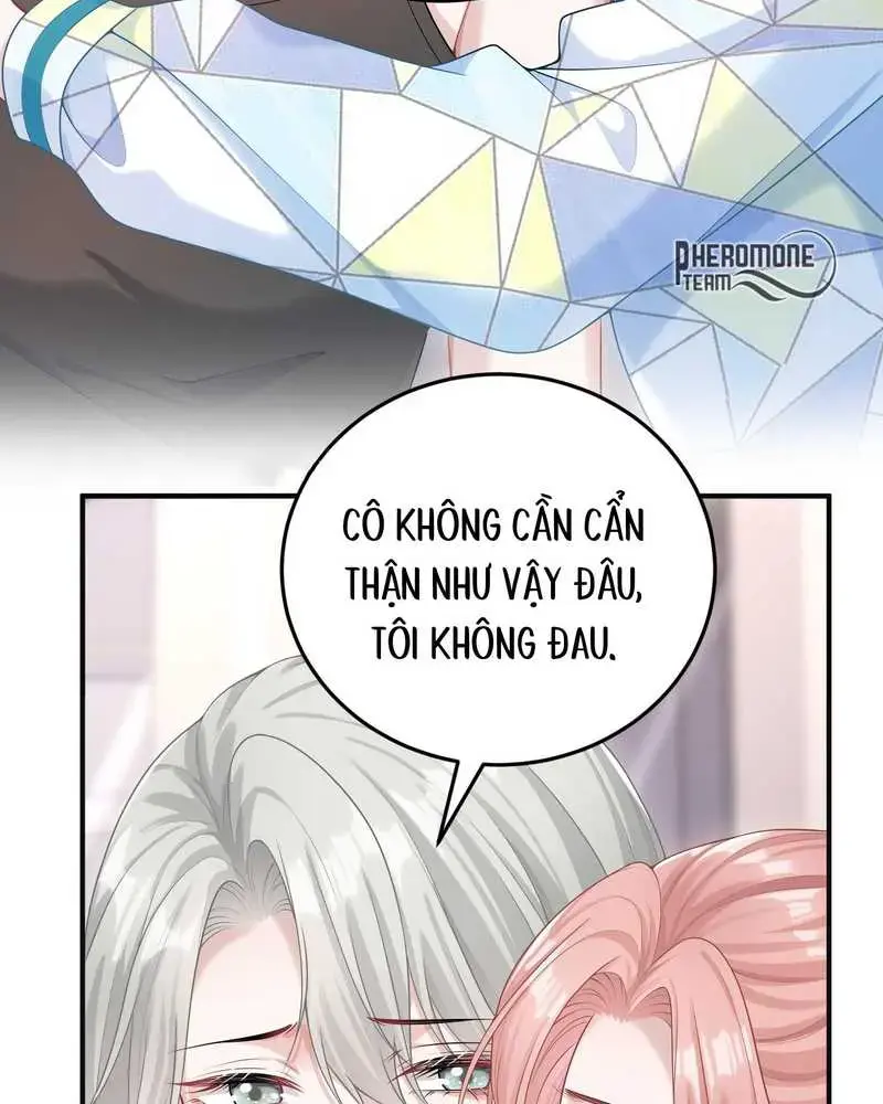 Cô Ấy Dường Như Đang Tán Tỉnh Tôi - Pheromone Chapter 20 - Trang 21