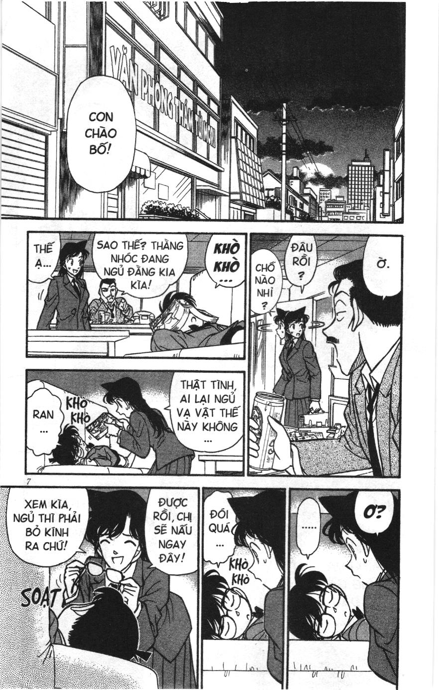 Thám tử lừng danh Conan Loạt truyện tranh Chapter 139 - Trang 5