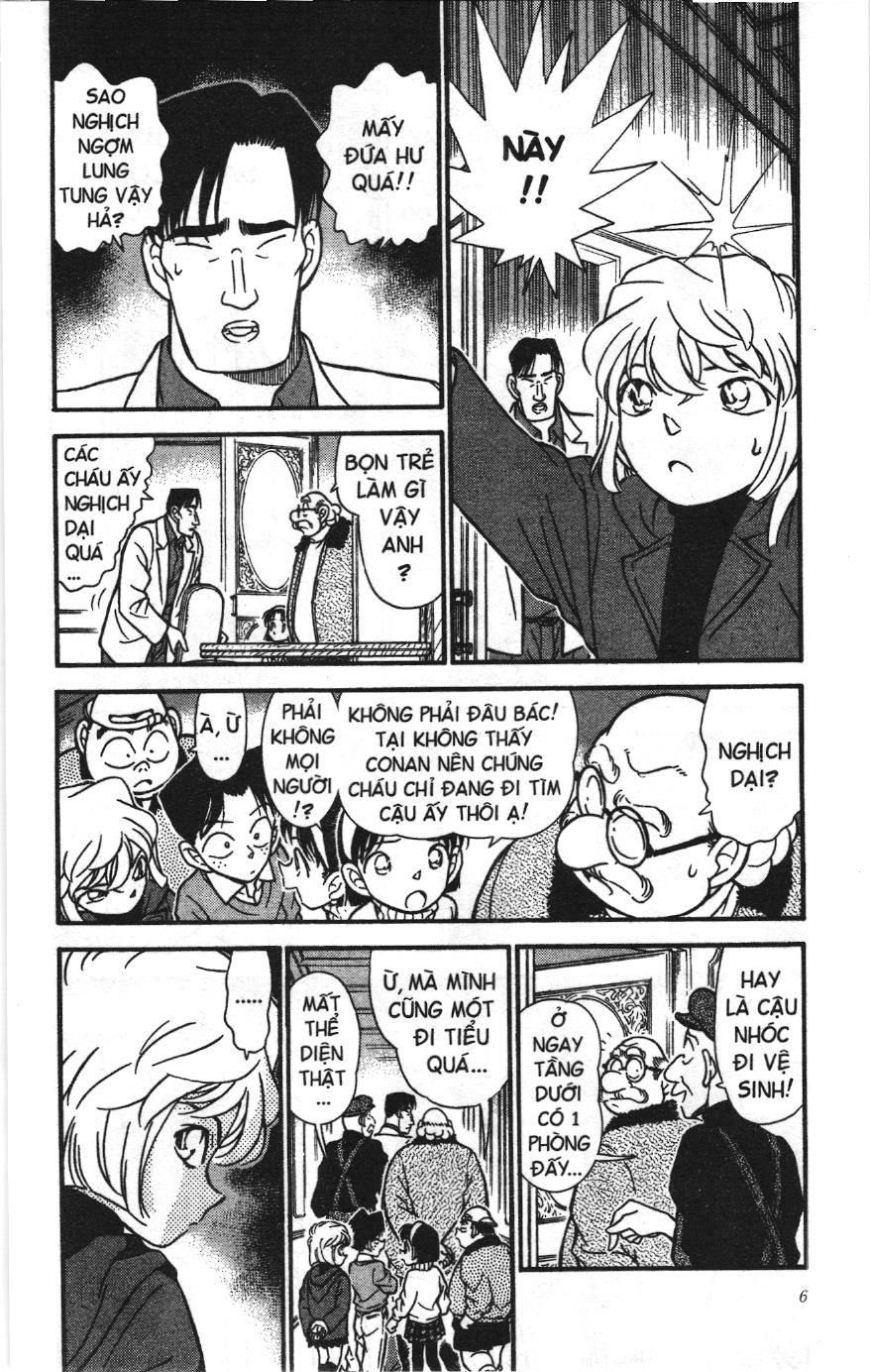 Thám tử lừng danh Conan Loạt truyện tranh Chapter 209 - Trang 4