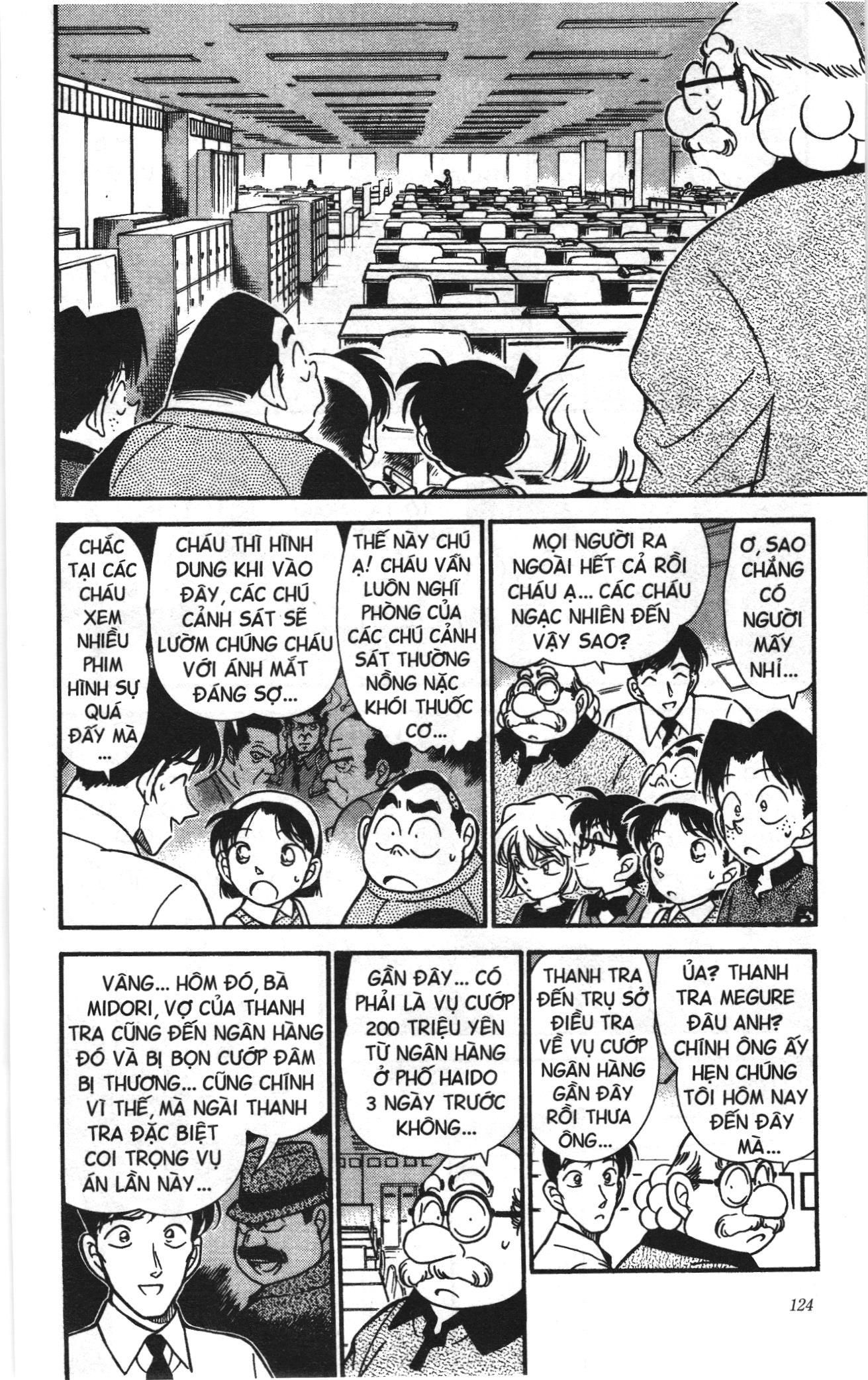 Thám tử lừng danh Conan Loạt truyện tranh Chapter 216 - Trang 4