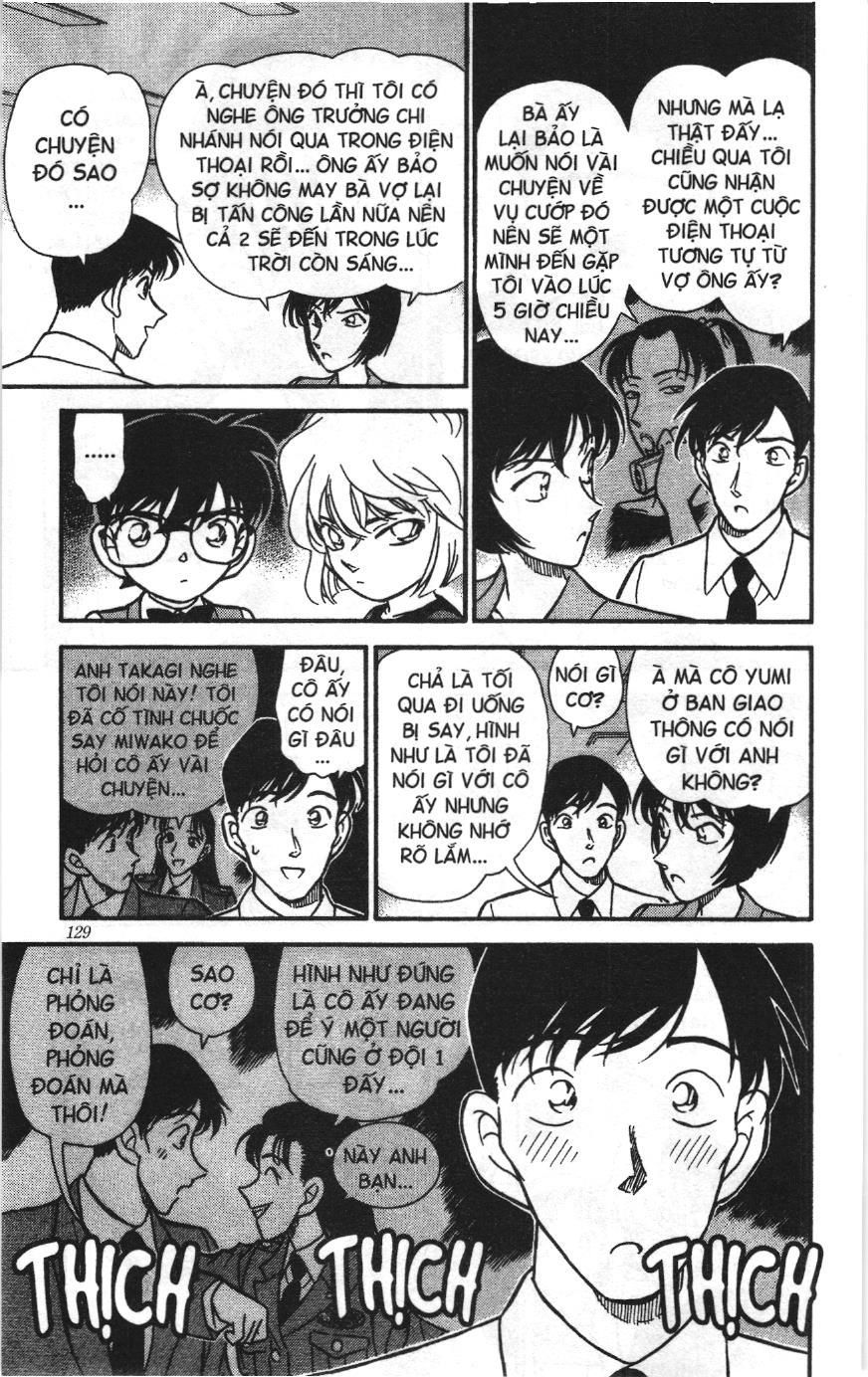Thám tử lừng danh Conan Loạt truyện tranh Chapter 216 - Trang 9