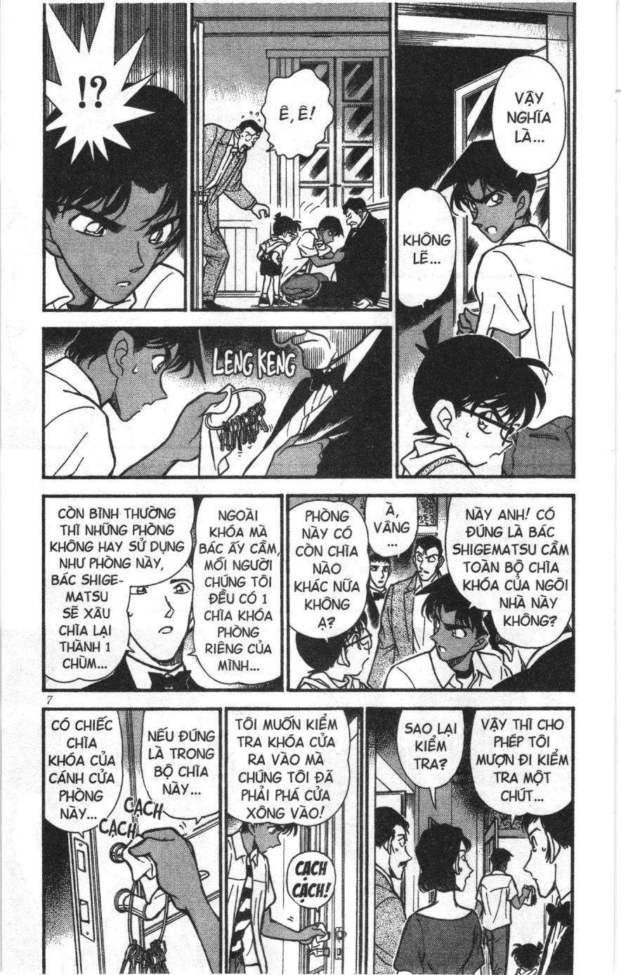 Thám tử lừng danh Conan Loạt truyện tranh Chapter 222 - Trang 5