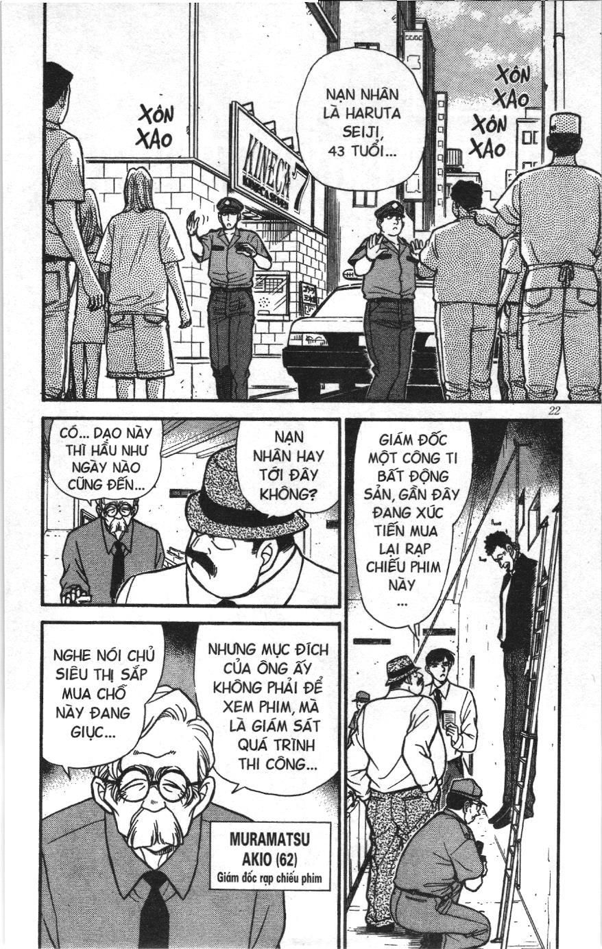 Thám tử lừng danh Conan Loạt truyện tranh Chapter 233 - Trang 2