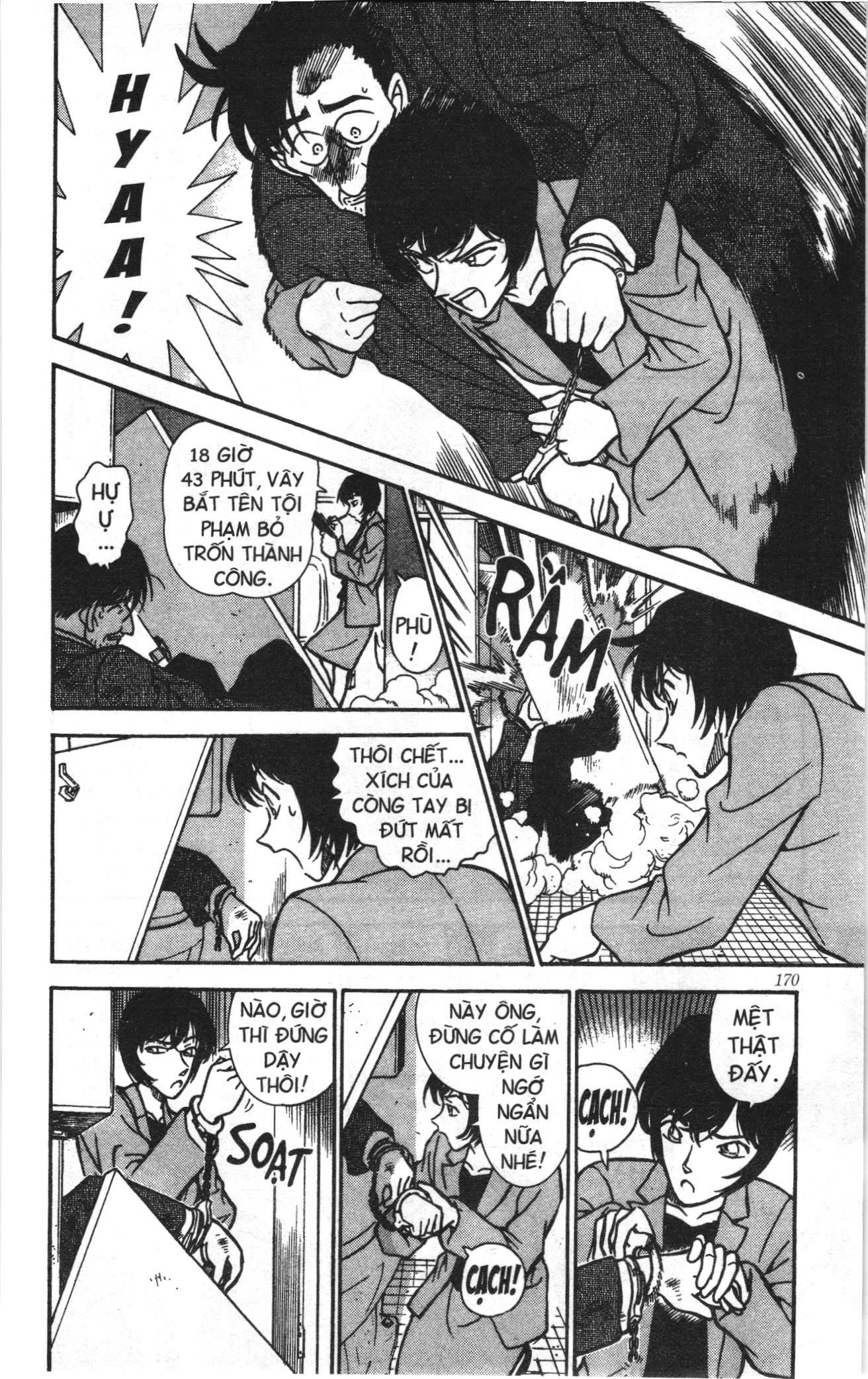 Thám tử lừng danh Conan Loạt truyện tranh Chapter 241 - Trang 10