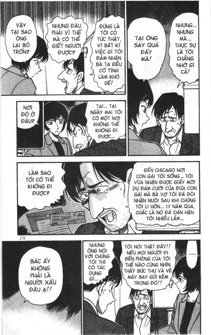 Thám tử lừng danh Conan Loạt truyện tranh Chapter 241 - Trang 15