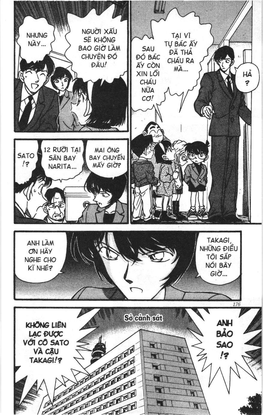 Thám tử lừng danh Conan Loạt truyện tranh Chapter 241 - Trang 16