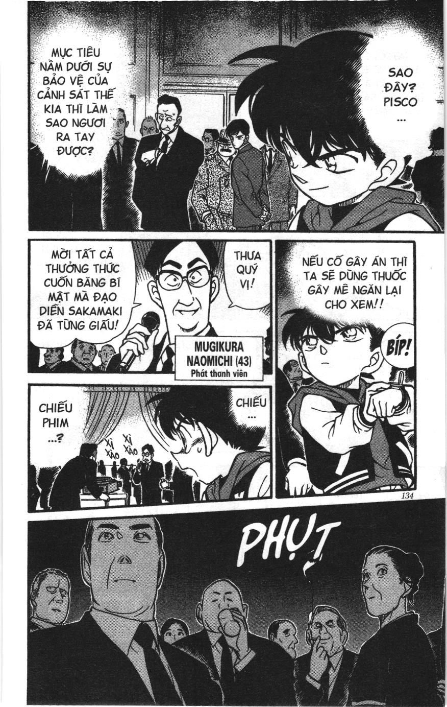 Thám tử lừng danh Conan Loạt truyện tranh Chapter 249 - Trang 12