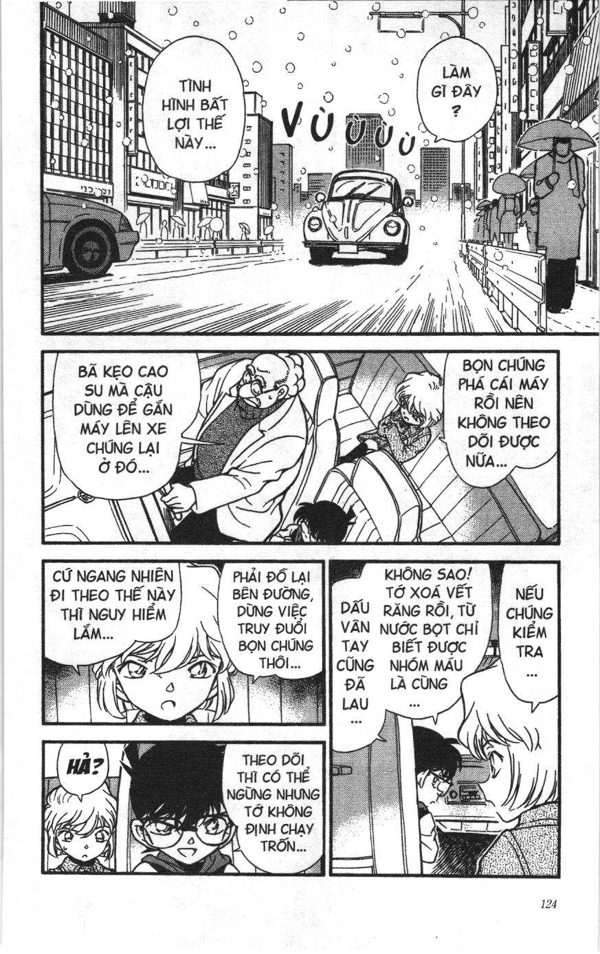 Thám tử lừng danh Conan Loạt truyện tranh Chapter 249 - Trang 2