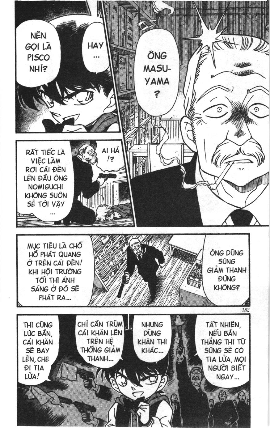 Thám tử lừng danh Conan Loạt truyện tranh Chapter 252 - Trang 10