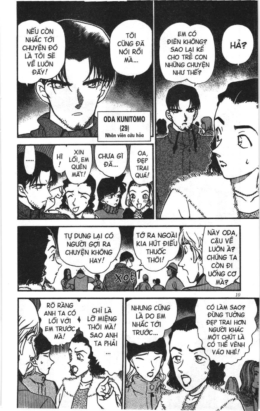 Thám tử lừng danh Conan Loạt truyện tranh Chapter 253 - Trang 8