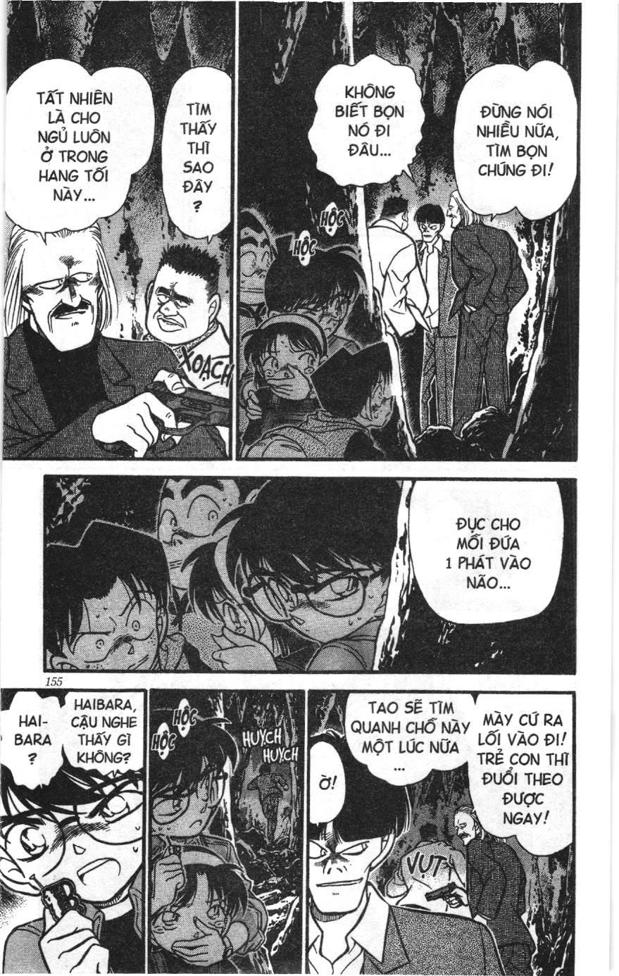 Thám tử lừng danh Conan Loạt truyện tranh Chapter 261 - Trang 17