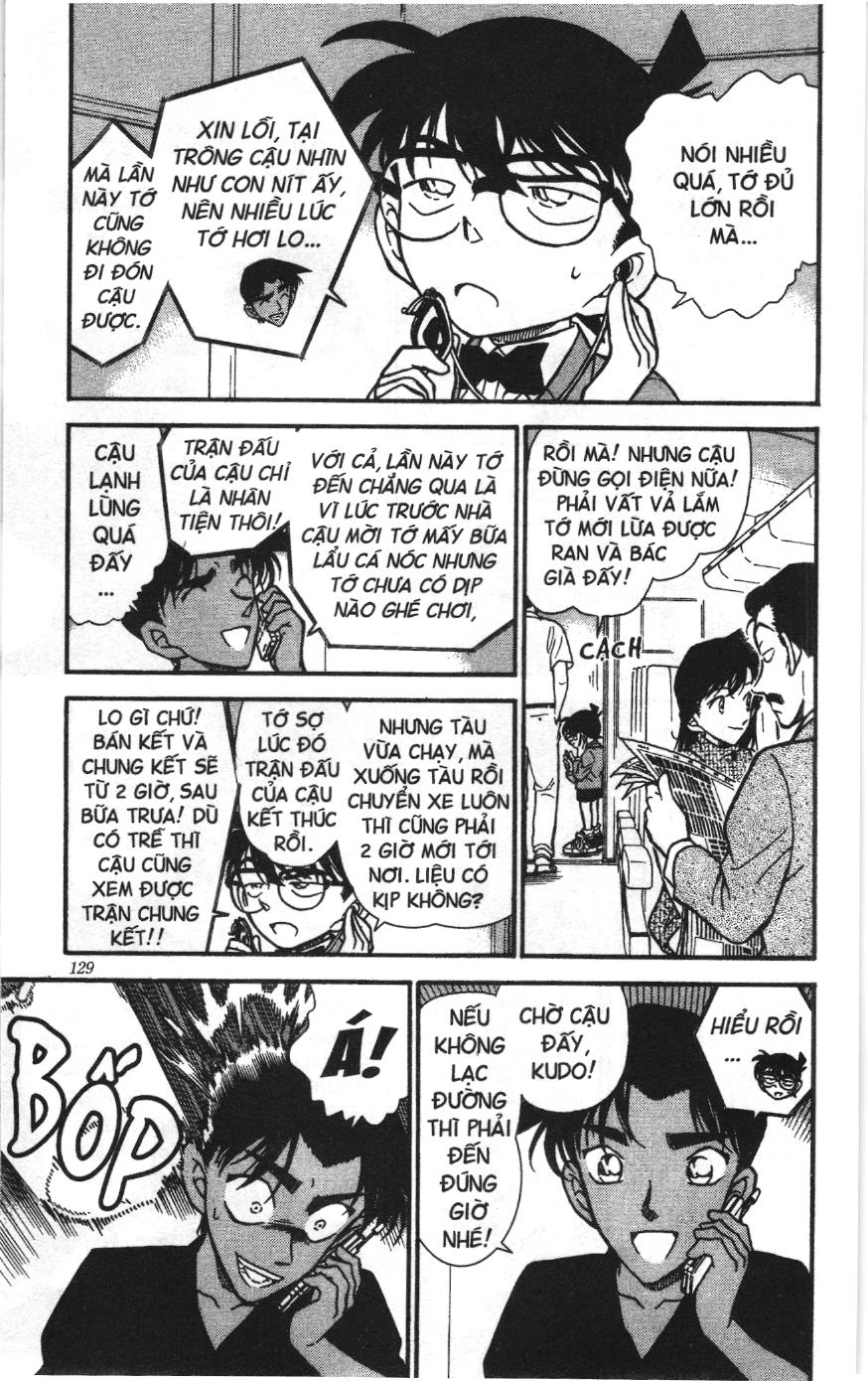 Thám tử lừng danh Conan Loạt truyện tranh Chapter 324 - Trang 5