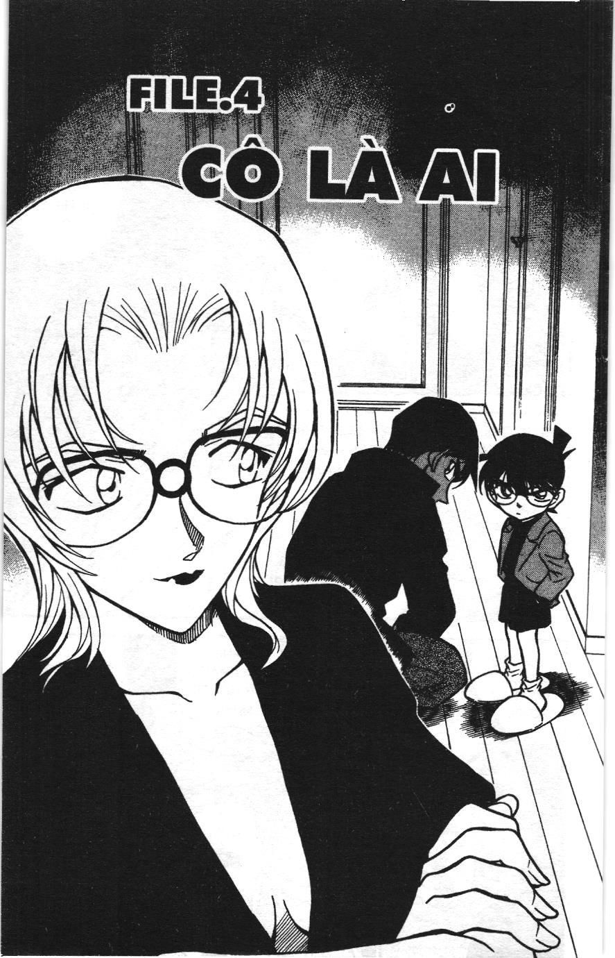 Thám tử lừng danh Conan Loạt truyện tranh Chapter 353 - Trang 1