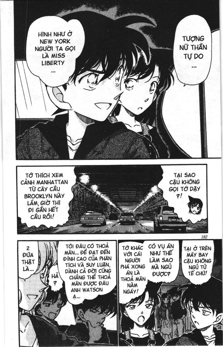 Thám tử lừng danh Conan Loạt truyện tranh Chapter 361 - Trang 6
