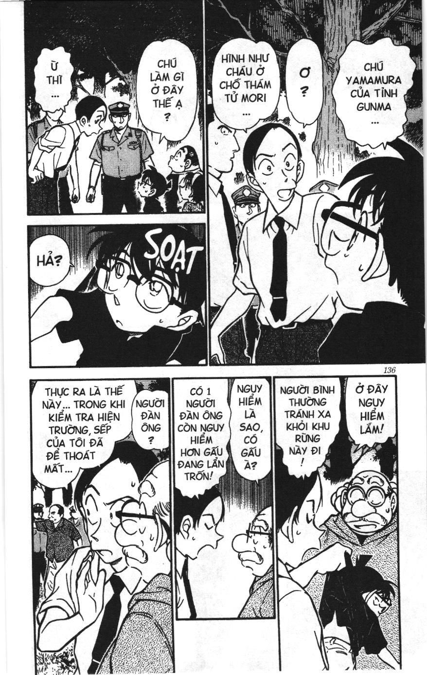 Thám tử lừng danh Conan Loạt truyện tranh Chapter 369 - Trang 16