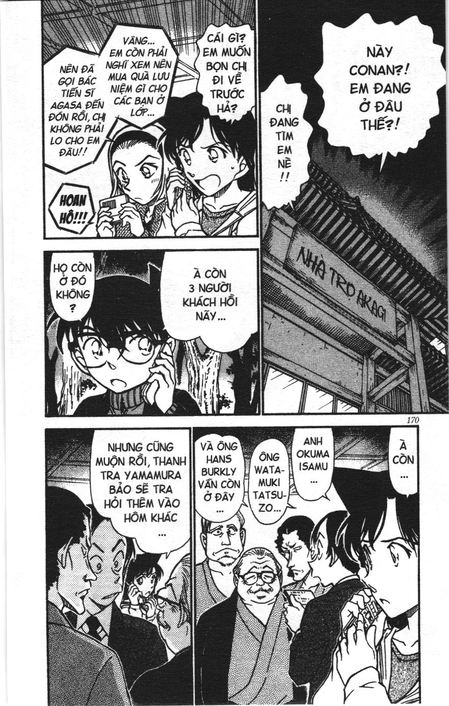 Thám tử lừng danh Conan Loạt truyện tranh Chapter 555 - Trang 2