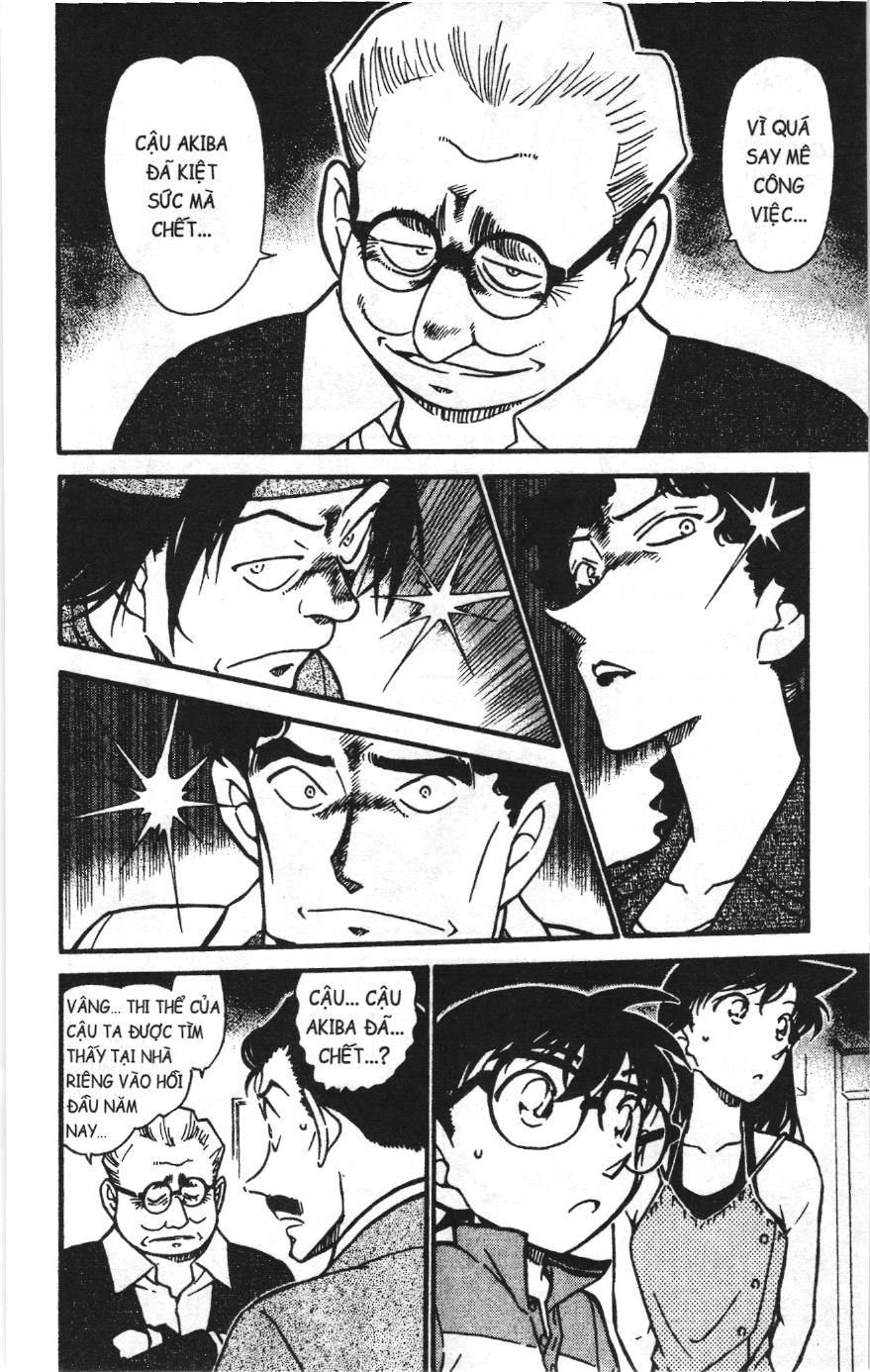 Thám tử lừng danh Conan Loạt truyện tranh Chapter 588 - Trang 10