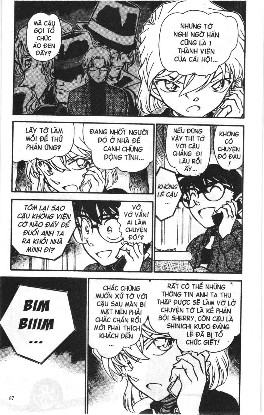 Thám tử lừng danh Conan Loạt truyện tranh Chapter 692 - Trang 5