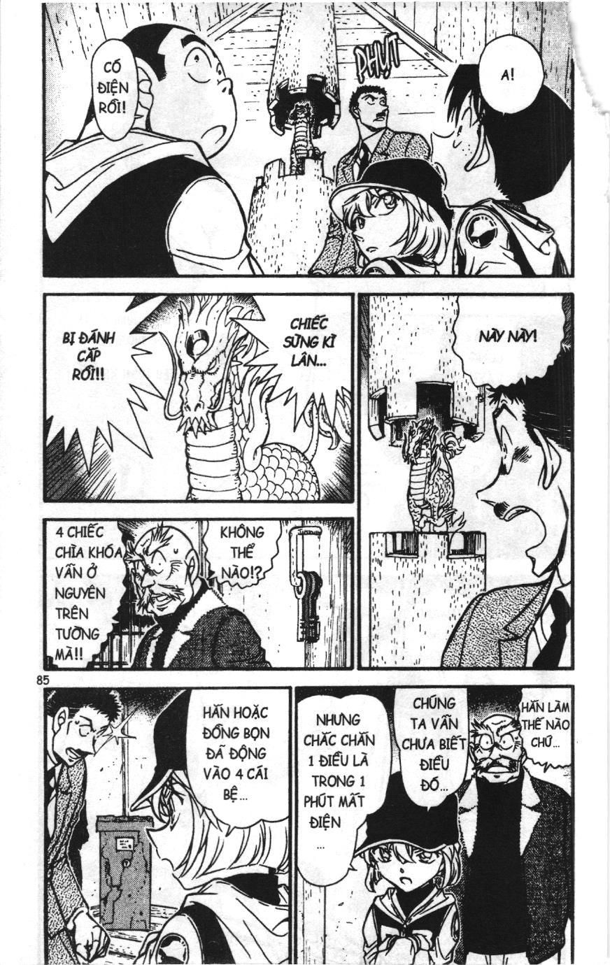 Thám tử lừng danh Conan Loạt truyện tranh Chapter 725 - Trang 3
