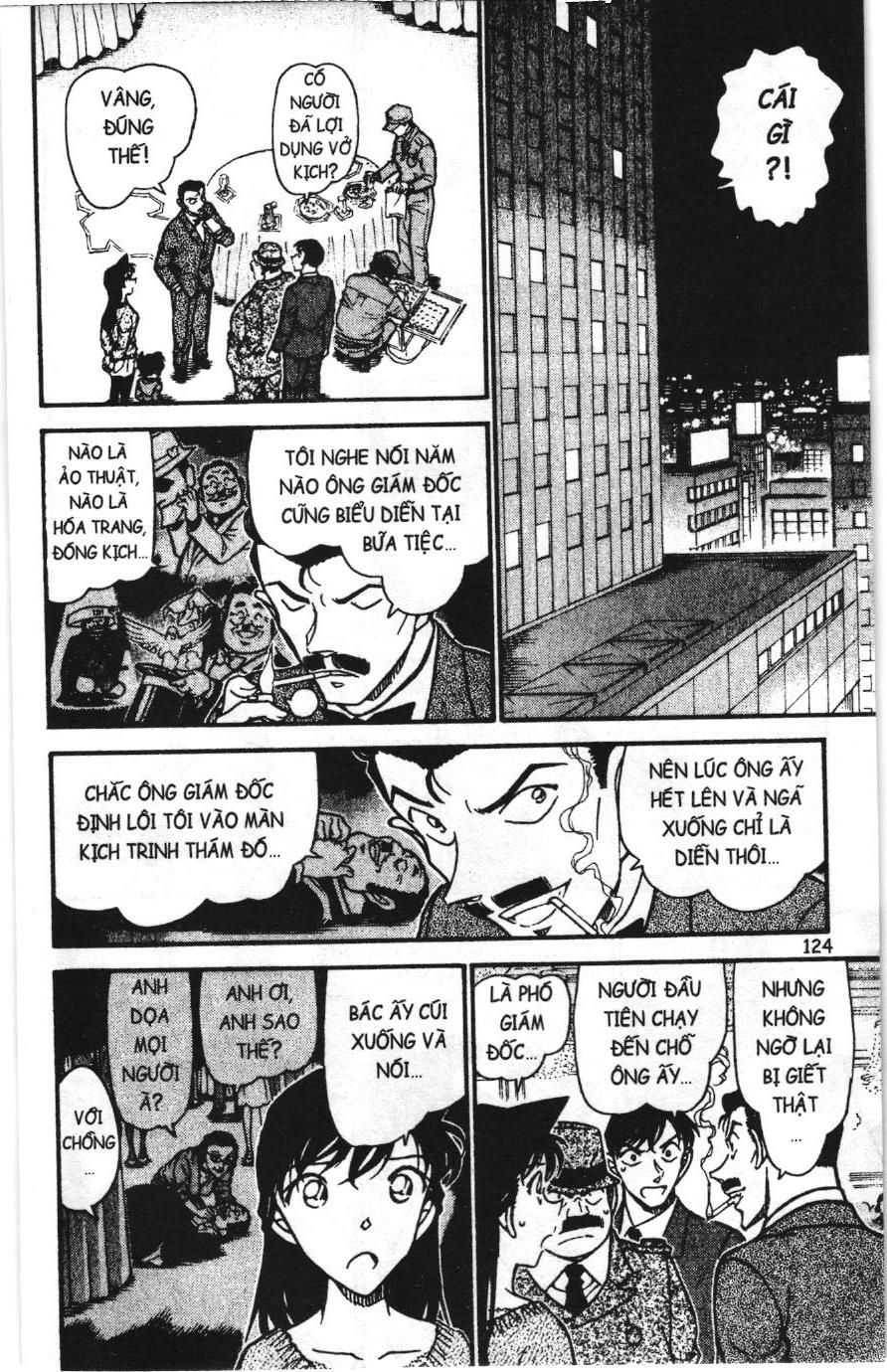 Thám tử lừng danh Conan Loạt truyện tranh Chapter 738 - Trang 10