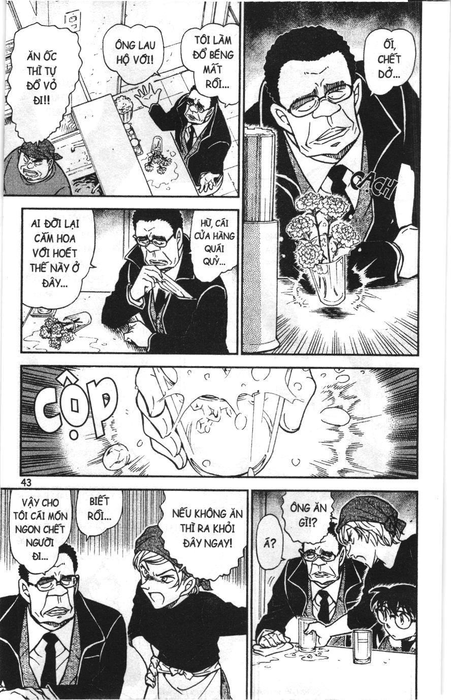 Thám tử lừng danh Conan Loạt truyện tranh Chapter 776 - Trang 9