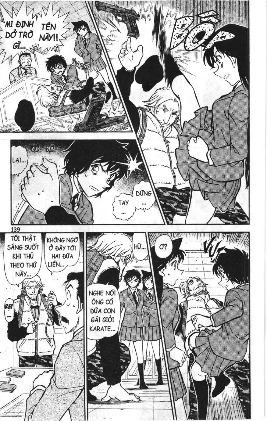 Thám tử lừng danh Conan Loạt truyện tranh Chapter 782 - Trang 9