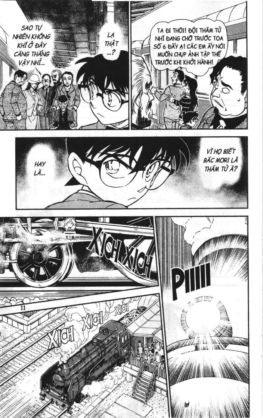 Thám tử lừng danh Conan Loạt truyện tranh Chapter 832 - Trang 9
