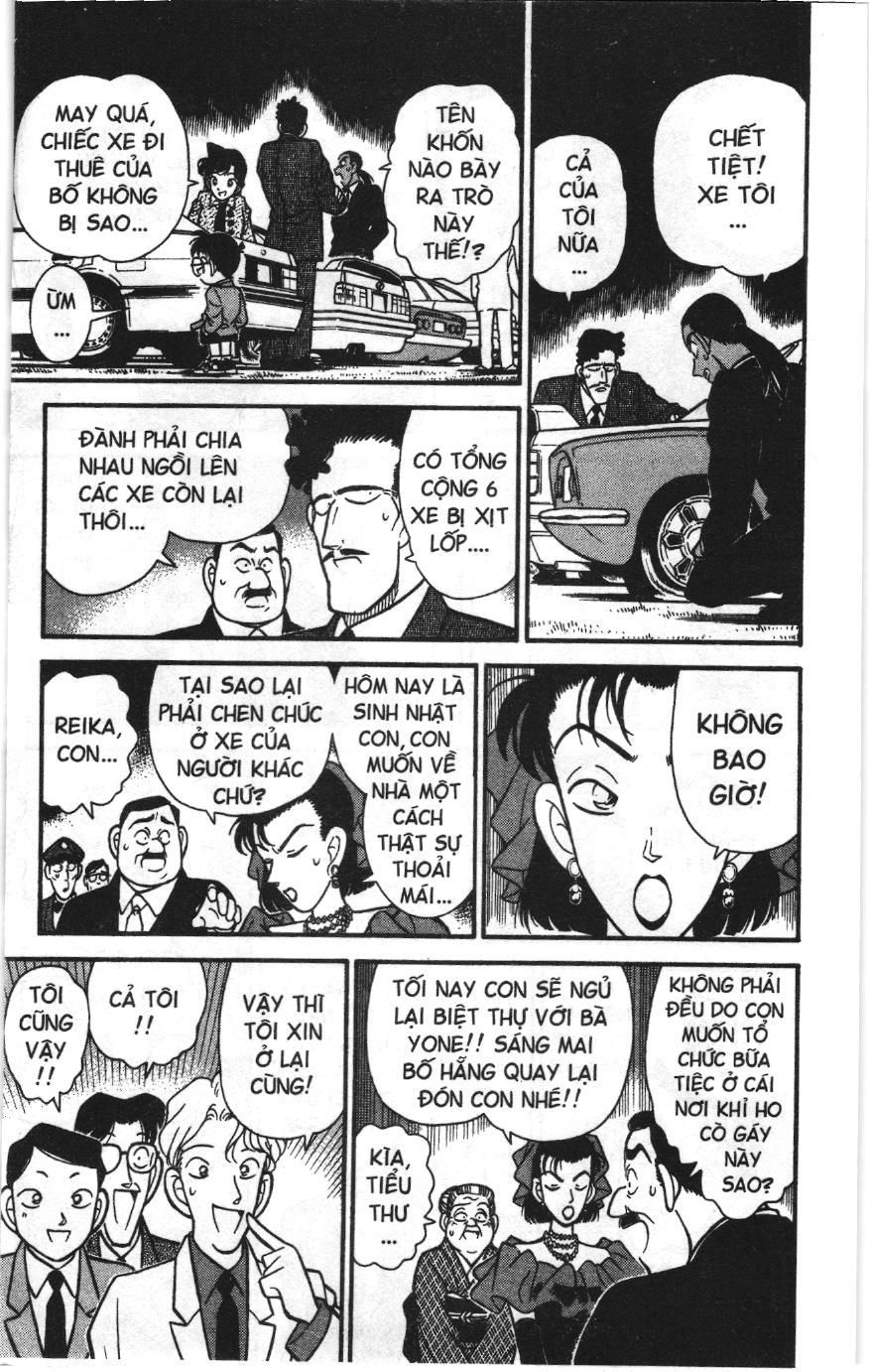 Thám tử lừng danh Conan Loạt truyện tranh Chapter 85 - Trang 11
