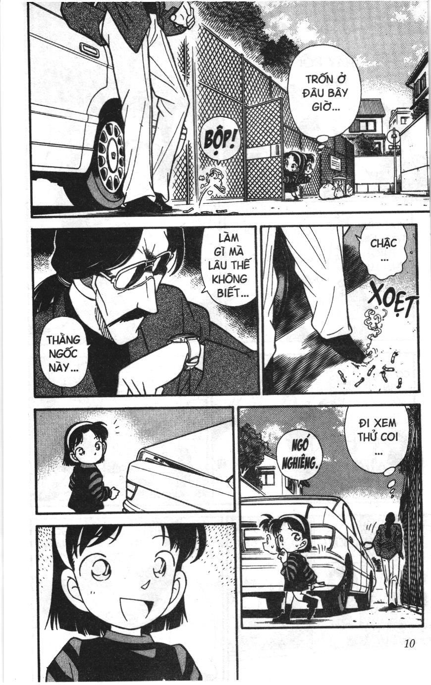 Thám tử lừng danh Conan Loạt truyện tranh Chapter 89 - Trang 7