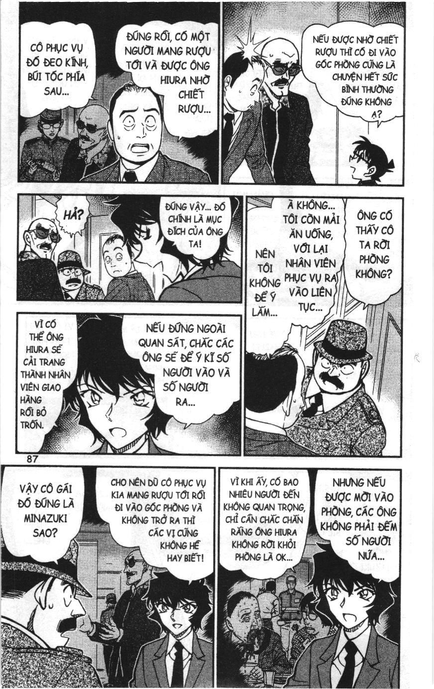 Thám tử lừng danh Conan Loạt truyện tranh Chapter 918 - Trang 5