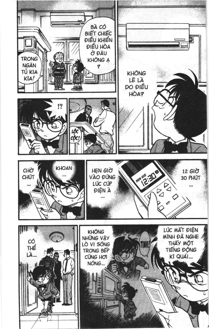 Thám tử lừng danh Conan Loạt truyện tranh Chapter 97 - Trang 10