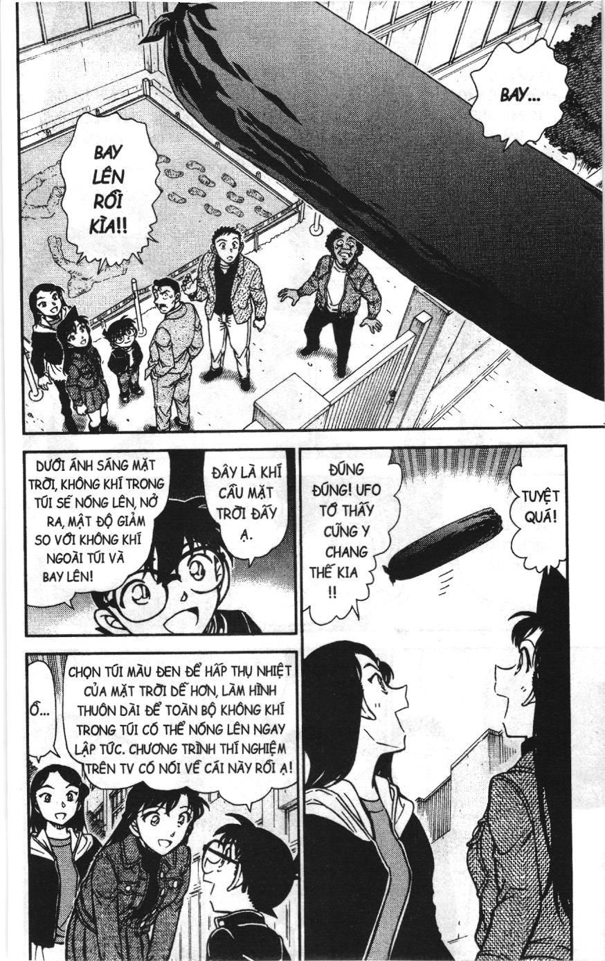 Thám tử lừng danh Conan Loạt truyện tranh Chapter 983 - Trang 10